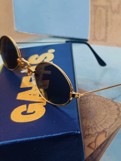 Uni-Sex Even - Sleek Sunglasses - Lightweight - Golden