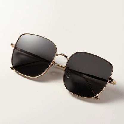 Lux Regalia - Women Metallic Sunglasses